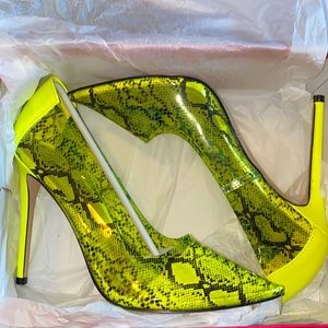 Yellow/Green Cute High Heel